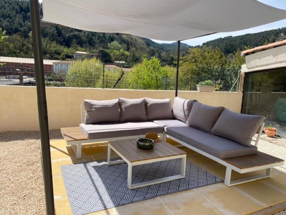 Villa Avec Piscine Dans Les Cevennes Besseges Buitenkant foto